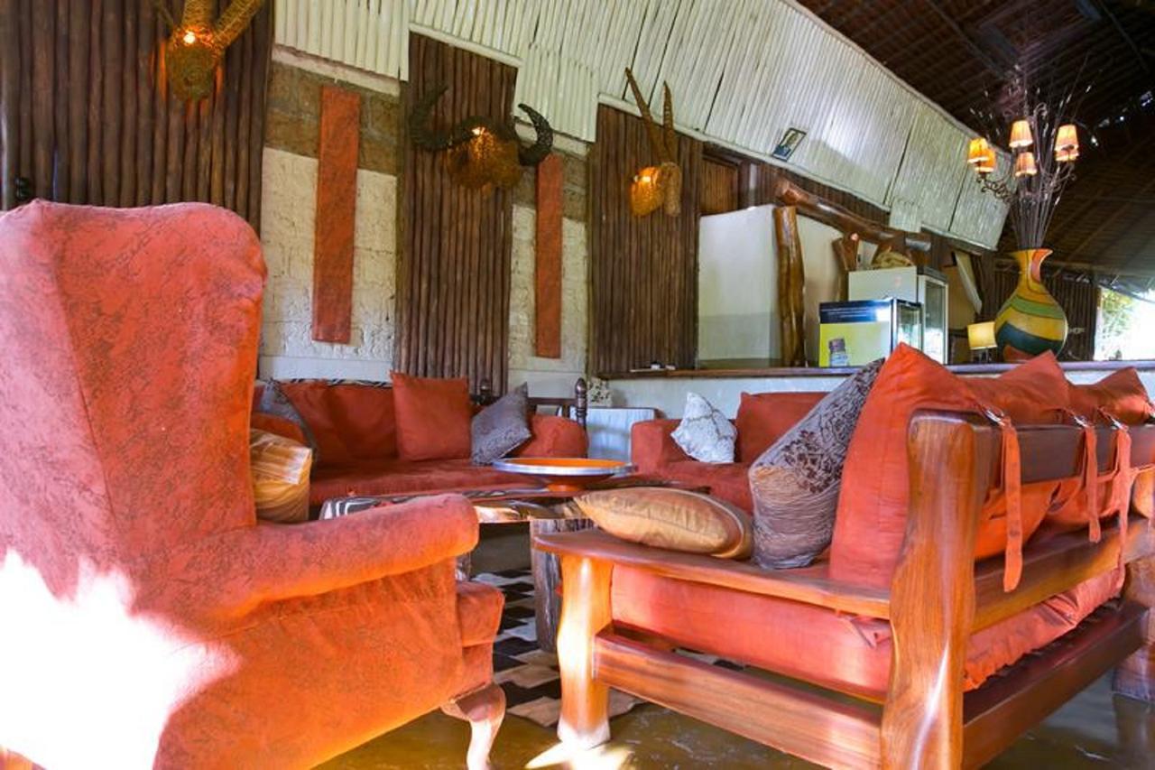 Mbweha Camp Lake Nakuru Elmenteita Bagian luar foto