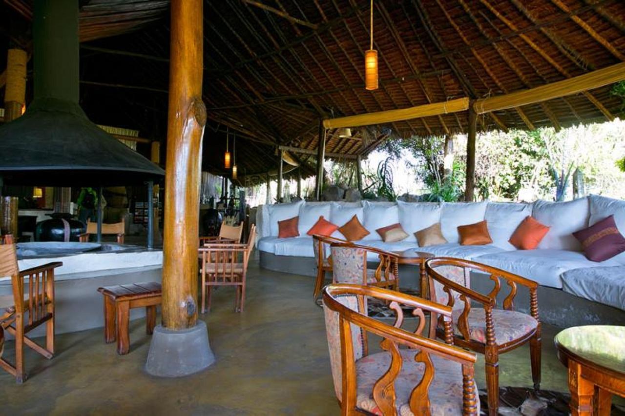 Mbweha Camp Lake Nakuru Elmenteita Bagian luar foto