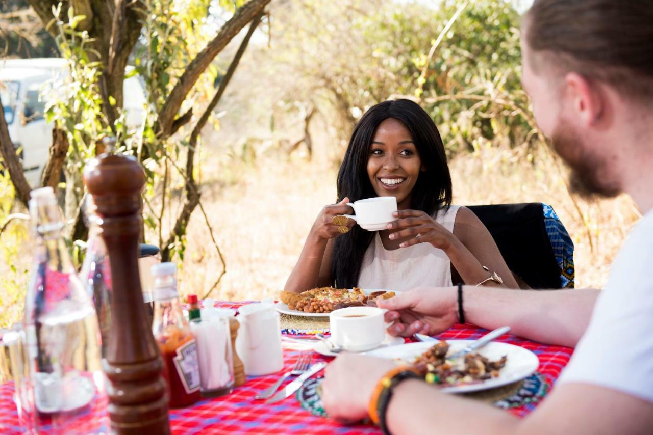 Mbweha Camp Lake Nakuru Elmenteita Bagian luar foto
